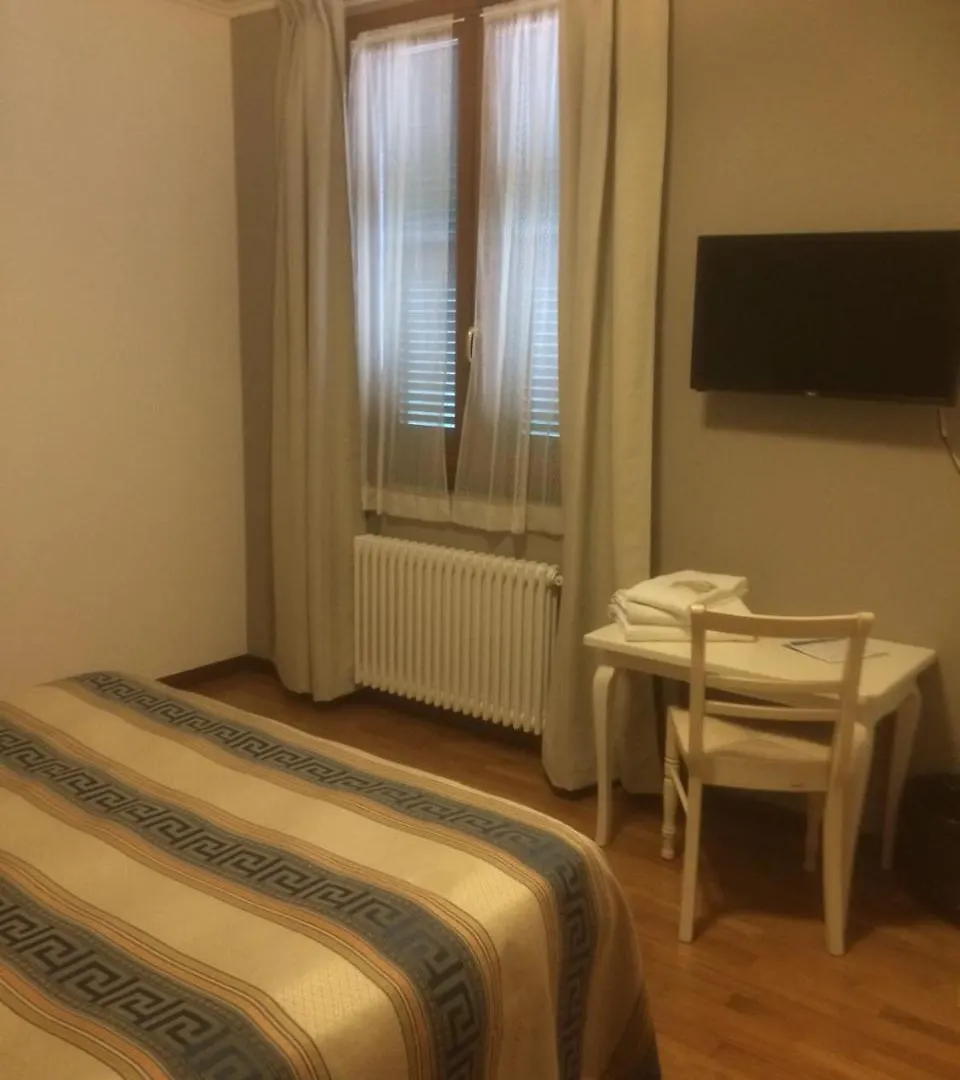 In Tracastello - Air Cond - Parking Not Included - Italy